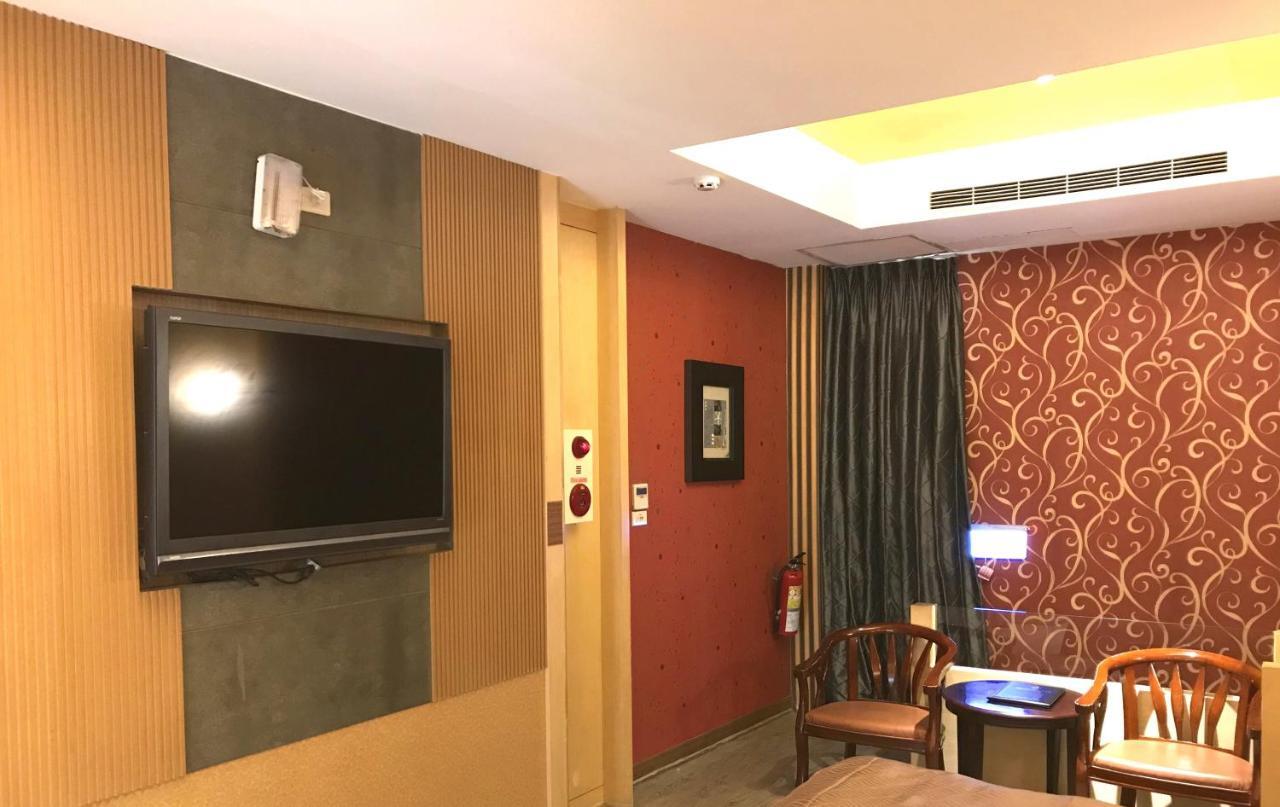 楓采汽車旅館 Fengyuan Eksteriør bilde